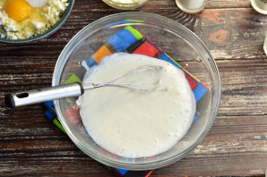 Ватрушки с творогом и изюмом Ватрушки с творогом и изюмом