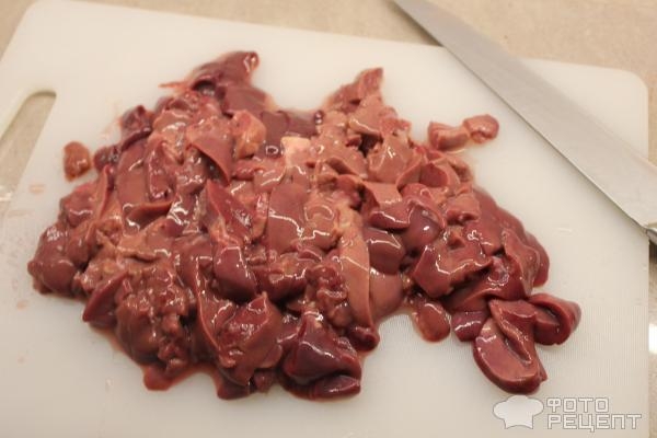 Рецепт: Теплый салат с куриной печенью - заправляем маслом! Рецепт: Теплый салат с куриной печенью - заправляем маслом!