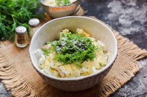 Салат из пекинской капусты с курицей