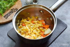 Суп с фасолью и кукурузой Суп с фасолью и кукурузой