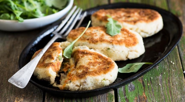 Рыбные котлеты из скумбрии с картофельным пюре, пошаговый рецепт с фото Рыбные котлеты из скумбрии с картофельным пюре, пошаговый рецепт с фото