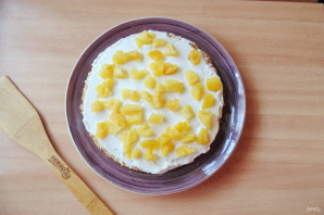 Торт со сливками и ананасами
