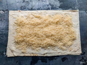 Рулет из лаваша с крабовыми палочками и помидорами