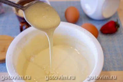 Пирог с клубникой, сливками и корочкой из взбитых белков Пирог с клубникой, сливками и корочкой из взбитых белков