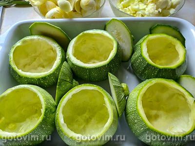 Кабачки &laquo;Ницца&raquo; запеченые с сыром Шевр и беконом