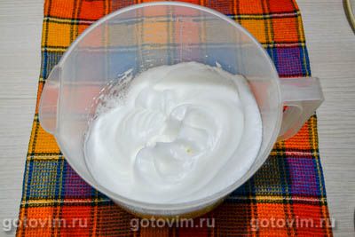 Бисквитный торт с кремом Шарлотт