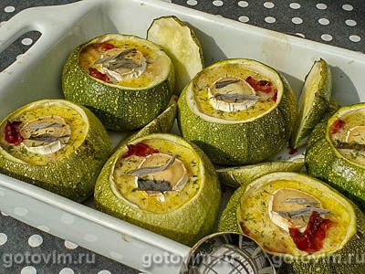 Кабачки &laquo;Ницца&raquo; запеченые с сыром Шевр и беконом