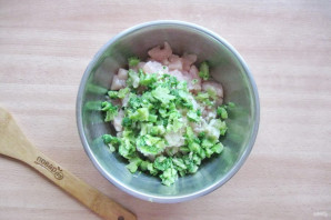 Куриные оладьи с брокколи Куриные оладьи с брокколи