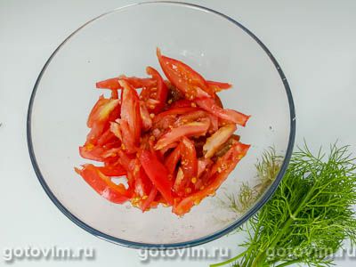 Салат из курицы с сыром, помидорами и маком Салат из курицы с сыром, помидорами и маком