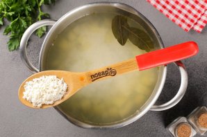 Рыбный суп из свежей горбуши с рисом