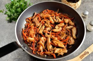 Лапша по-корейски с курицей
