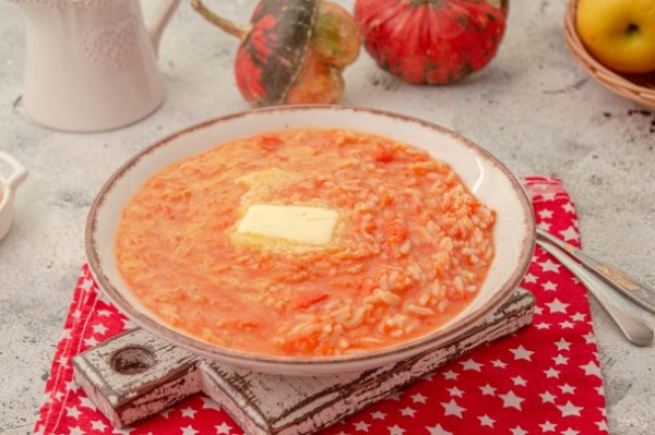 Молочная рисовая каша с тыквой Молочная рисовая каша с тыквой