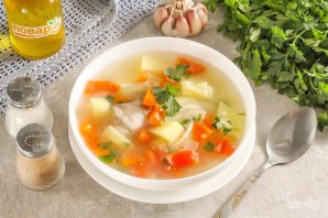 Уха из щуки с пшеном