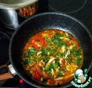 Фарфалле с морепродуктами в цитрусовом соусе Фарфалле с морепродуктами в цитрусовом соусе