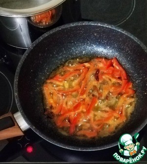 Фарфалле с морепродуктами в цитрусовом соусе Фарфалле с морепродуктами в цитрусовом соусе