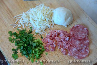 Вафли картофельные с начинкой из сыра и колбасы Вафли картофельные с начинкой из сыра и колбасы