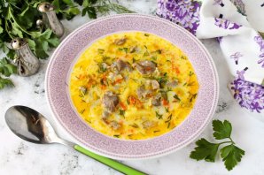 Сырный суп с куриными желудками Сырный суп с куриными желудками