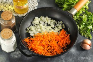 Сырный суп с пельменями Сырный суп с пельменями