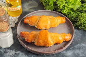 Круассаны с куриным салатом внутри Круассаны с куриным салатом внутри