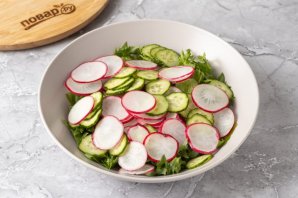 Салат с редисом и нутом Салат с редисом и нутом