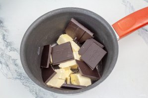 Брауни с вишней и маскарпоне Брауни с вишней и маскарпоне