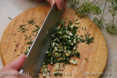Летние щи на курином бульоне со свекольной ботвой Летние щи на курином бульоне со свекольной ботвой