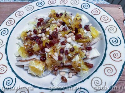 Салат из фенхеля и апельсином с медовой заправкой Салат из фенхеля и апельсином с медовой заправкой