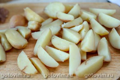 Молодой картофель с чесноком и зеленью в ароматном сливочном масле Молодой картофель с чесноком и зеленью в ароматном сливочном масле
