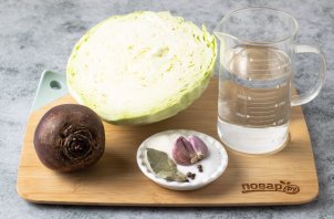 Капуста со свеклой и чесноком быстрого приготовления Капуста со свеклой и чесноком быстрого приготовления