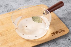 Капуста со свеклой и чесноком быстрого приготовления Капуста со свеклой и чесноком быстрого приготовления