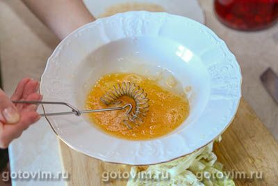 Шницель из молодой капусты в сухарях, запеченный в духовке Шницель из молодой капусты в сухарях, запеченный в духовке
