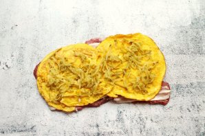 Мясной рулет по-чешски Мясной рулет по-чешски