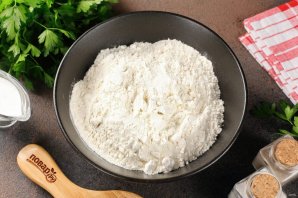 Пельмени с груздями Пельмени с груздями