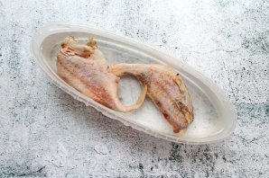 Соленый морской окунь Соленый морской окунь