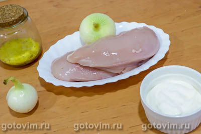 Куриное филе, тушённое со сметаной Куриное филе, тушённое со сметаной