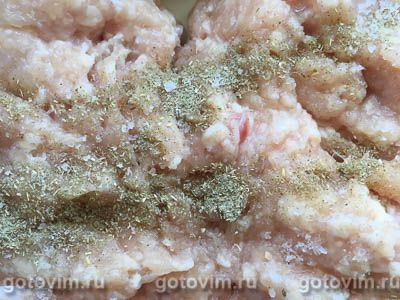 Жареные кабачки с куриным фаршем и рисом Жареные кабачки с куриным фаршем и рисом