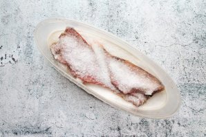 Соленый морской окунь Соленый морской окунь