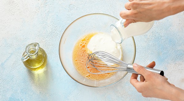 Блины из кукурузной муки на кефире, пошаговый рецепт с фото на 438 ккал Блины из кукурузной муки на кефире, пошаговый рецепт с фото на 438 ккал