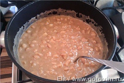 Песочное печенье с карамельной заливкой и кешью Песочное печенье с карамельной заливкой и кешью