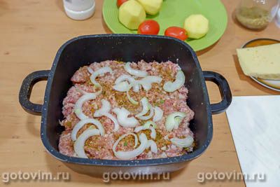 Картофельная запеканка с фаршем, помидорами и сливками Картофельная запеканка с фаршем, помидорами и сливками