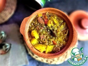 Тунец с укропом в горшочке