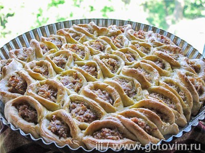 Пирог с мясом и капустой &laquo;Соты&raquo;