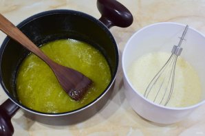 Медовик с малиной Медовик с малиной