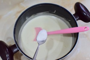 Медовик с малиной Медовик с малиной