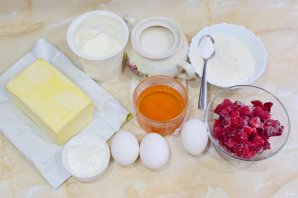 Медовик с малиной Медовик с малиной