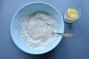 Хачапури по-мегрельски с сулугуни Хачапури по-мегрельски с сулугуни