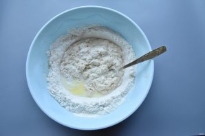 Хачапури по-мегрельски с сулугуни Хачапури по-мегрельски с сулугуни