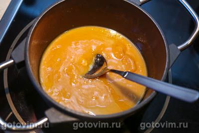 Сладкая колбаска из соломки со сливочной &laquo;Коровкой&raquo;