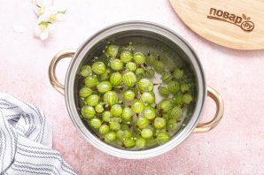 Квас из крыжовника Квас из крыжовника