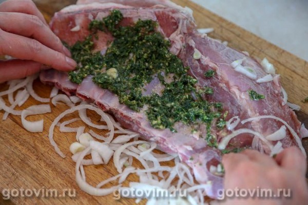 Бараньи ребрышки в мятном маринаде на мангале